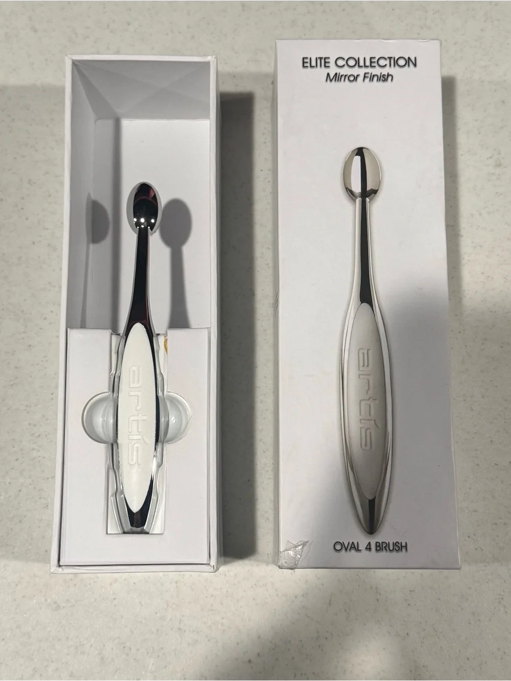 Artis Elite Collection Oval 4 Brush, Contour & Concealer